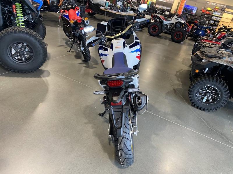 6A5D9D33-1C12-4946-A50D-CC17BBCC9F76