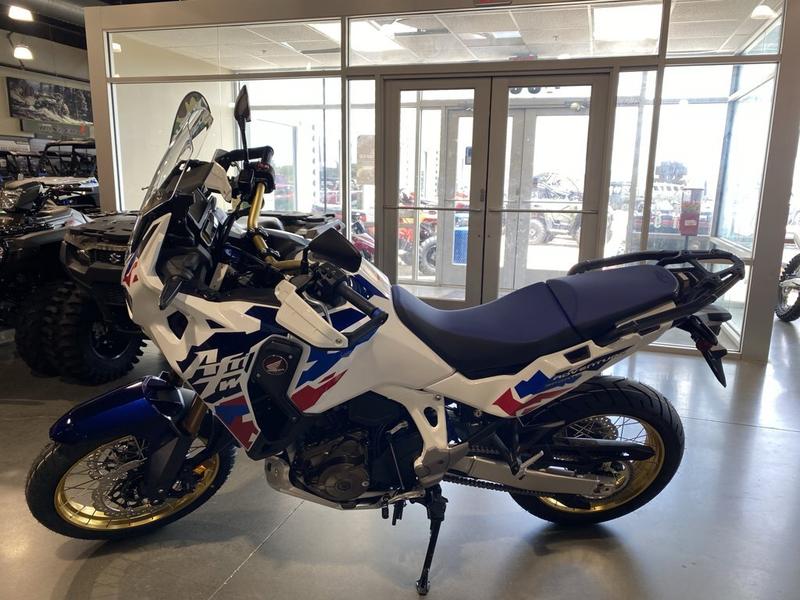 8C3FD347-9251-4C5B-A256-7269CDFF6987