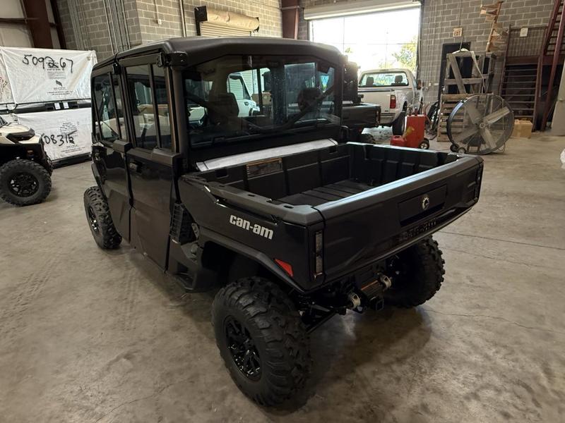 8D7B6F91-06C7-4572-8F95-0608D36A2BEC