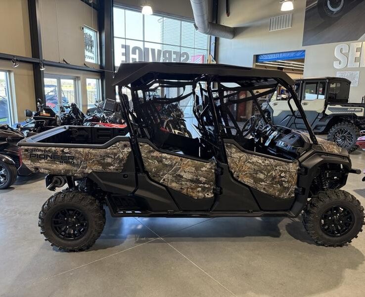2025 Honda® Pioneer 1000-6 Deluxe Crew TrueTimber Atera Camo