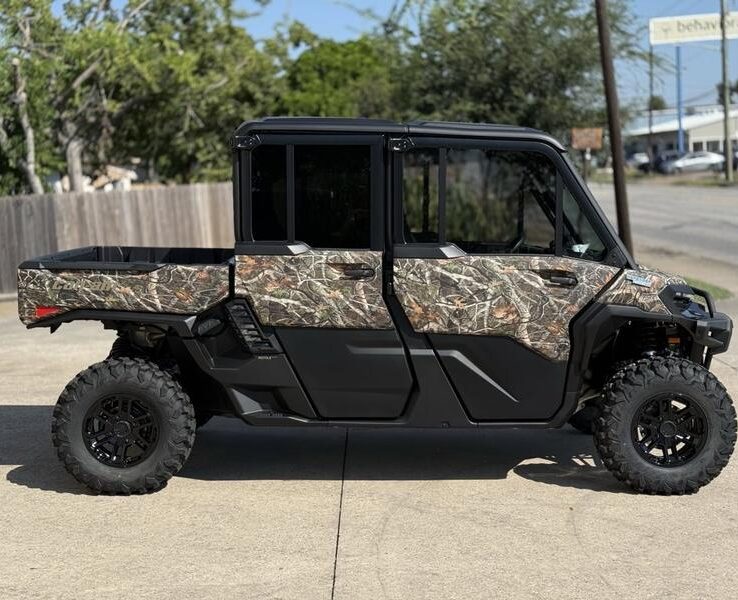 2026 Can-Am® Defender MAX X mr HD11 with half-doors Dark Wildland Camo