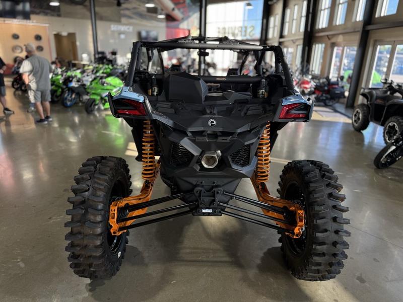 D55AC892-130A-42C1-8A15-B65C9467B8B5