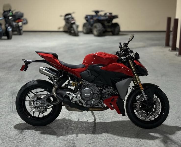 2026 Ducati Streetfighter V2 S