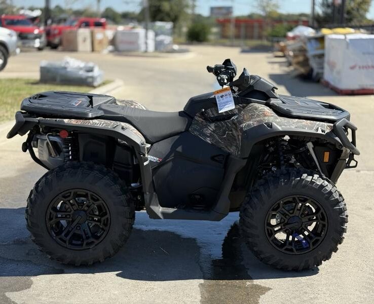 2026 Can-Am® Outlander XT 1000R Dark Wildland Camo