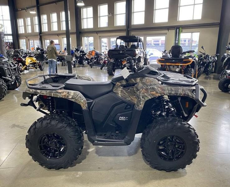 2025 Can-Am® Outlander Pro Hunting Edition HD7