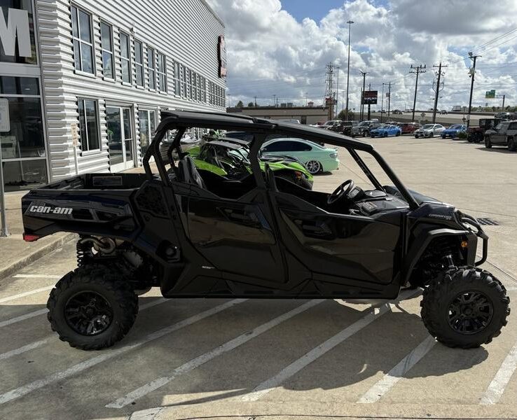 2026 Can-Am® Commander MAX XT 1000R